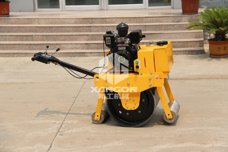 原來這才是小型振動壓路機(jī)不震動的原因！看完哭了